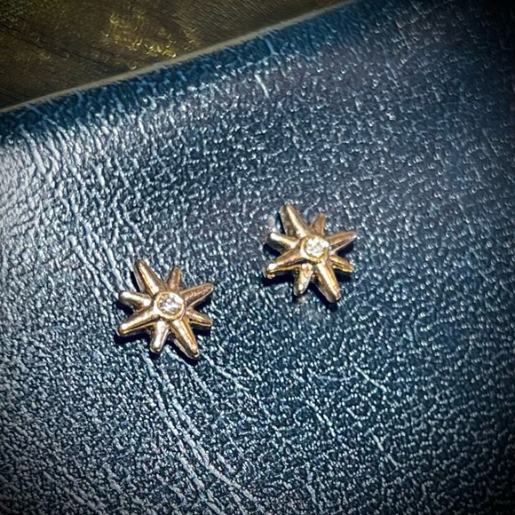 NEW! Gold Sunburst Stud Earrings with CZ stones in center. Hypoallergenic studs! - Picture 10 of 12
